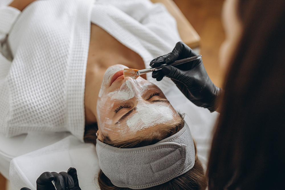Gesichtsbehandlung im Schöner Asten in Winterberg